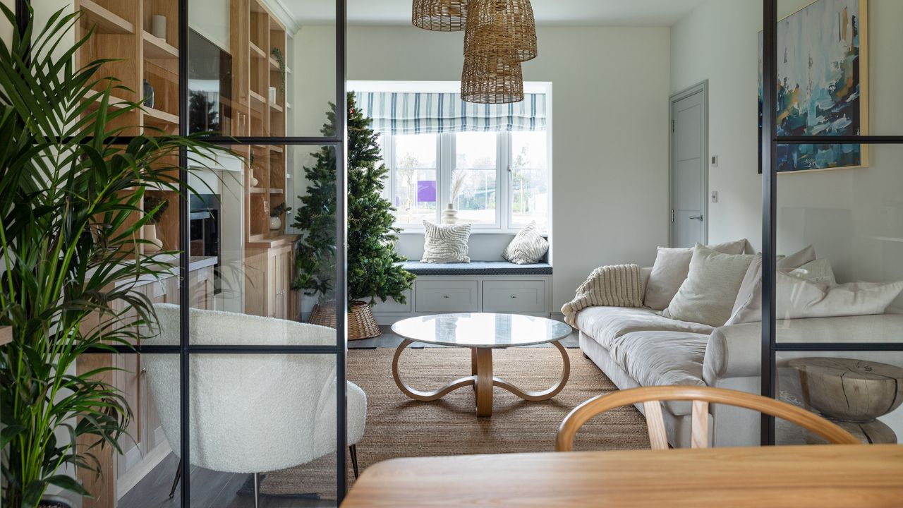 salas de jantar e estar integradas com divisória